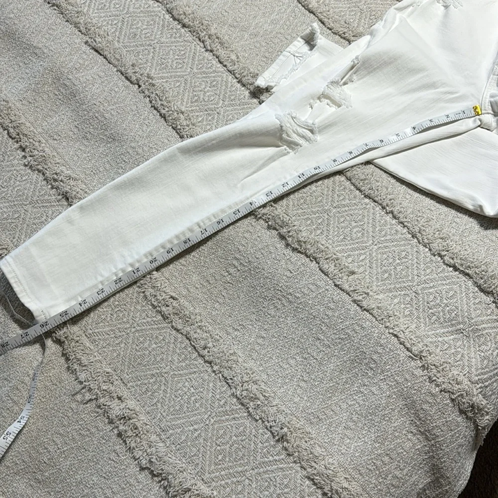 Abercrombie & Fitch White Ripped Skinny Jeans